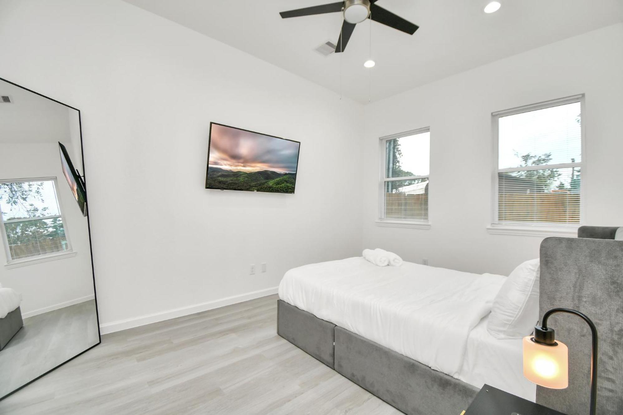 Villa Luxe 3Br/2Ba Near Downtown•Sleeps 9• Netflix•Wi-Fi Houston Exterior foto